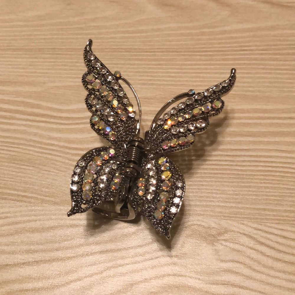 Butterfly Claw Clip - Picture 3 of 5
